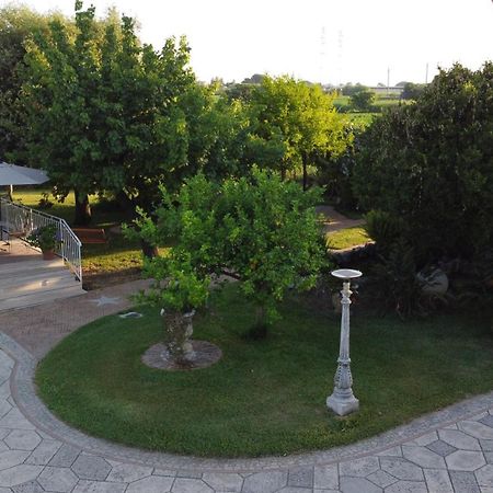 B&B Le Dee Di Paestum Exterior foto